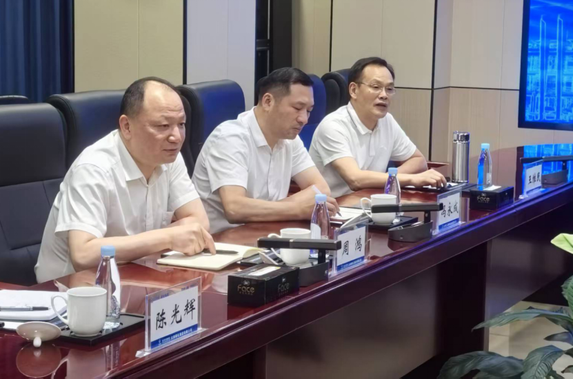 周鴻拜訪云南磷化集團(tuán)董事長、總經(jīng)理李錫斌